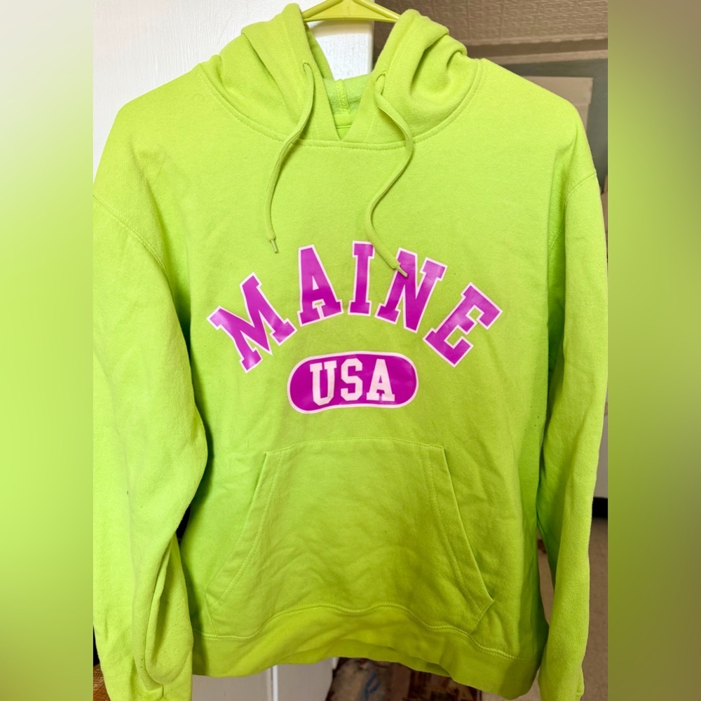 Women’s Maine hoodie (L)